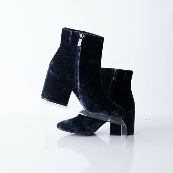 Kenneth Cole Renna Womens Navy Velvet Ankle Boots - Picture 3 of 8